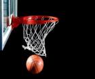 Баскетбол и вводе мяча обруч